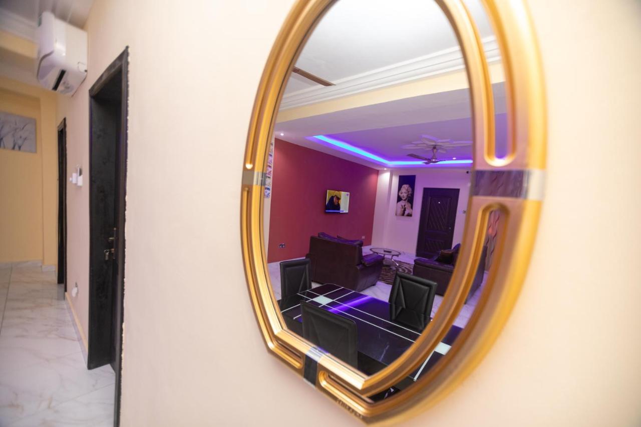 Washington Court Furnished Apartments Kwashieman Esterno foto